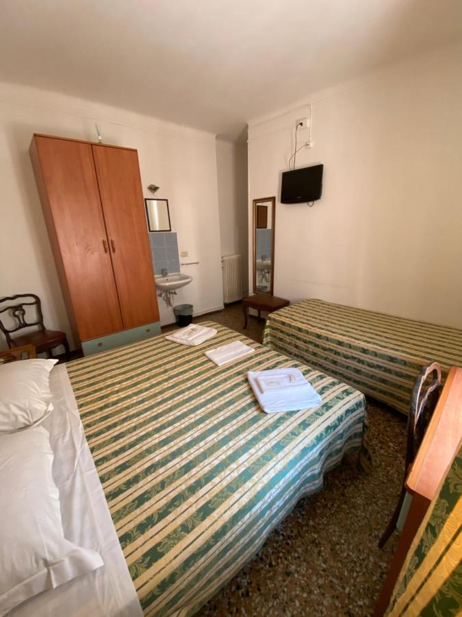 Hotel Primavera Sanremo Exterior photo