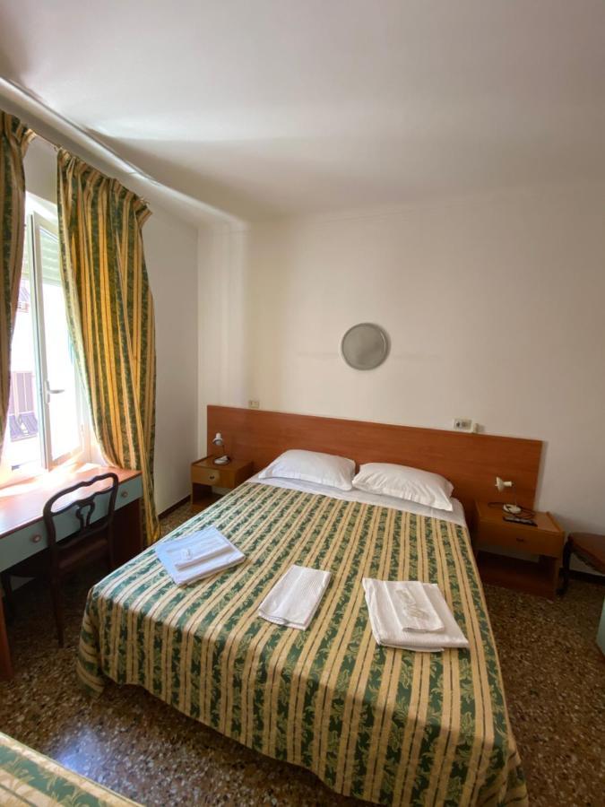 Hotel Primavera Sanremo Exterior photo